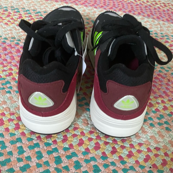 Adidas Young 96 sneaker - Picture 4 of 8